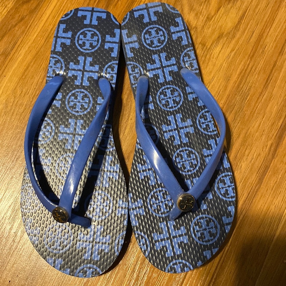 Tory Sandals navy blue with baby blue size 6